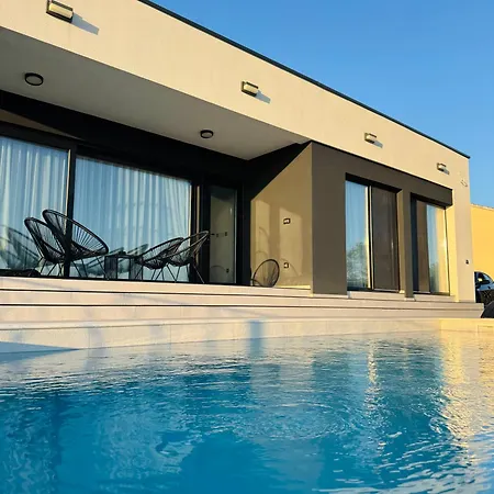 Casa Si *